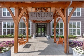 Building Photo - Heirloom Flats