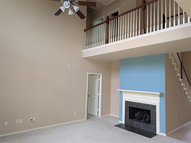 Building Photo - 2823 Everhart Terrace Dr