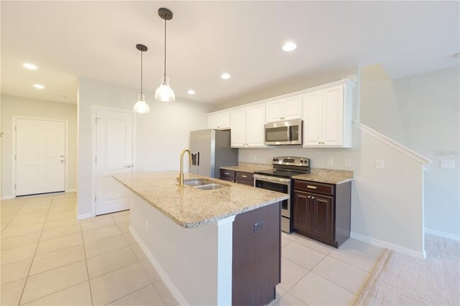 Building Photo - 600 Northern Way