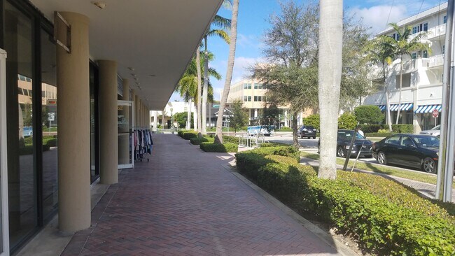 Foto del edificio - 900 E Atlantic Ave