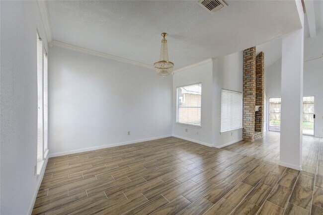 Building Photo - 16026 Rustic Sands Dr