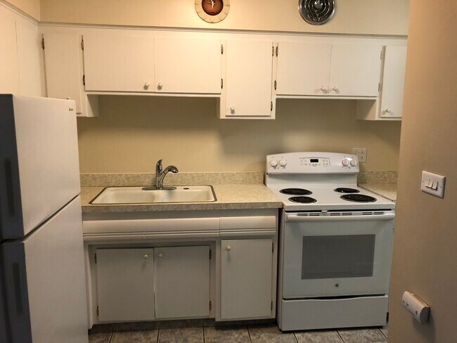 Foto del edificio - 5152 Fairview Ave