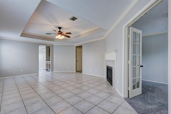 Building Photo - 6607 Springfield Garden Ln