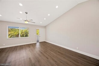 Building Photo - 707 Neapolitan Way
