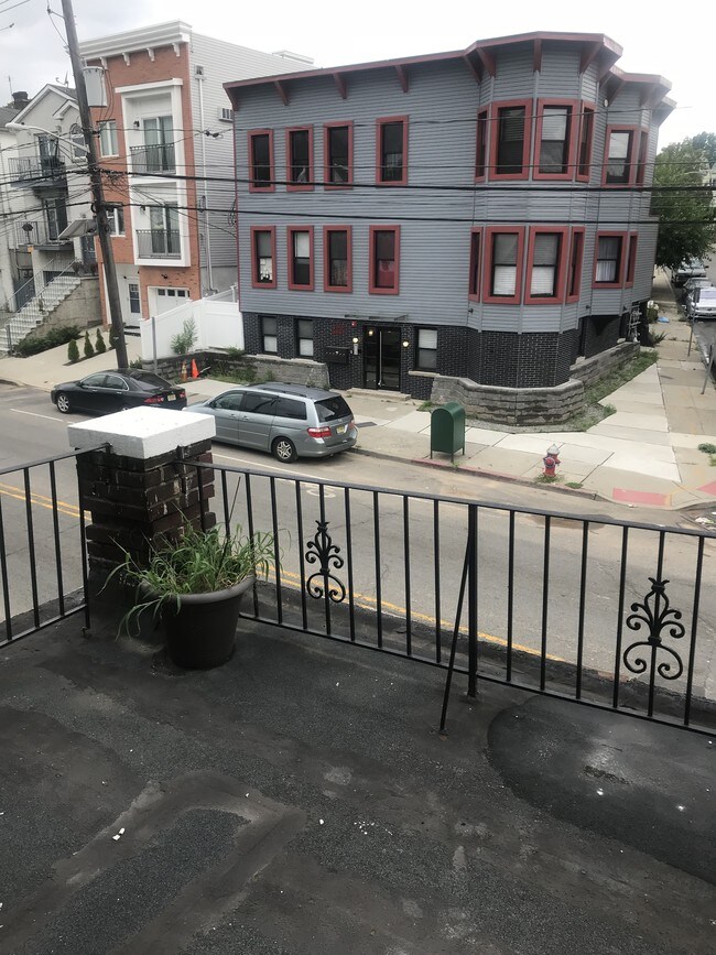 738 Garfield Ave Unit 2nd F, Jersey City, NJ 07305 Apartment for Rent