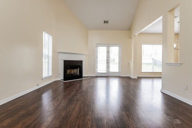 Foto del edificio - 1091 Wynnbrook Ln
