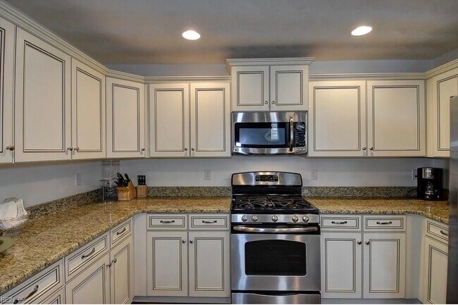 Foto del edificio - 1228 Habitat Ln