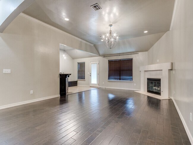 Foto del edificio - Welcome home! Deer Creek Schools + 3 bedro...