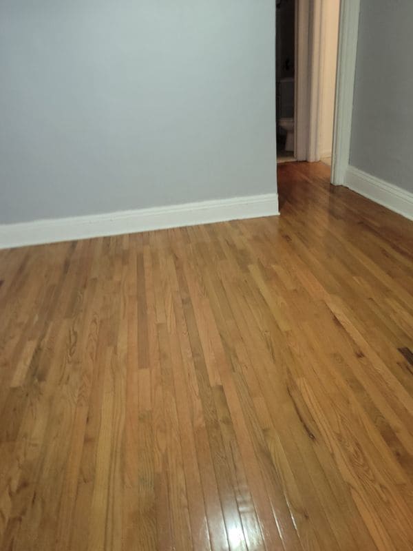 Foto del edificio - 376 W Delavan Ave