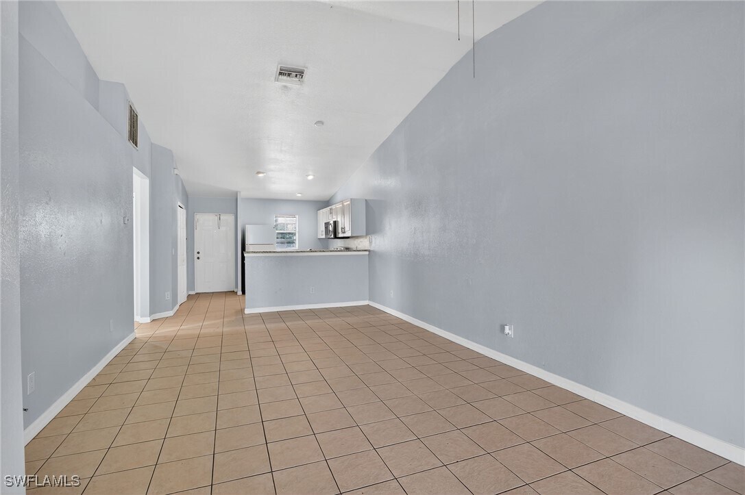 Primary Photo - 4424 26th St SW