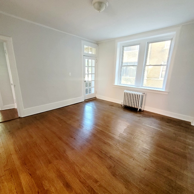 Photo - 1611 Hampton Blvd Apartment