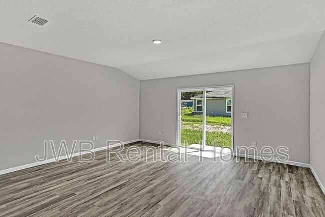 Foto del edificio - 14339 Gossett St