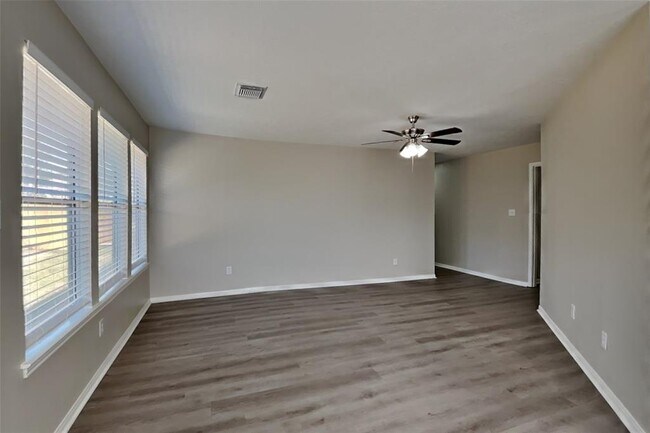 Building Photo - 5134 Aberton Ln