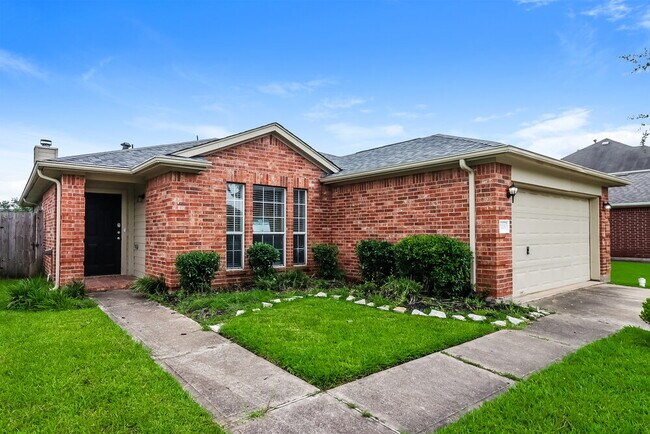Foto del edificio - 2115 Beacon Light Ln