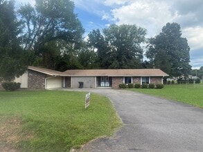 Building Photo - 1806 Maymont Dr