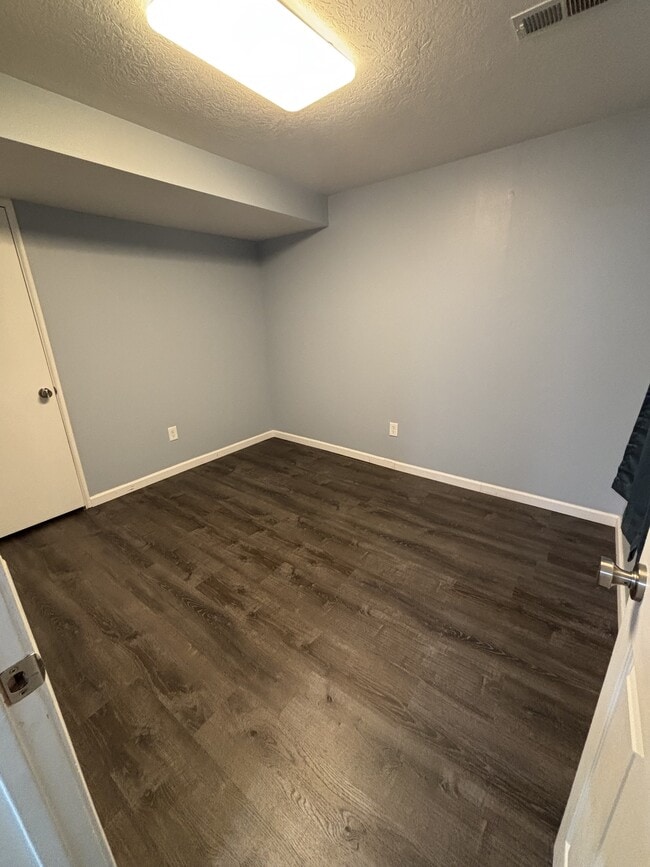 Building Photo - 4042 Powder View Cir