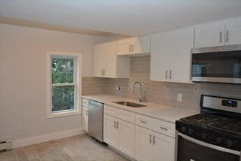 Building Photo - 15 Tolman St