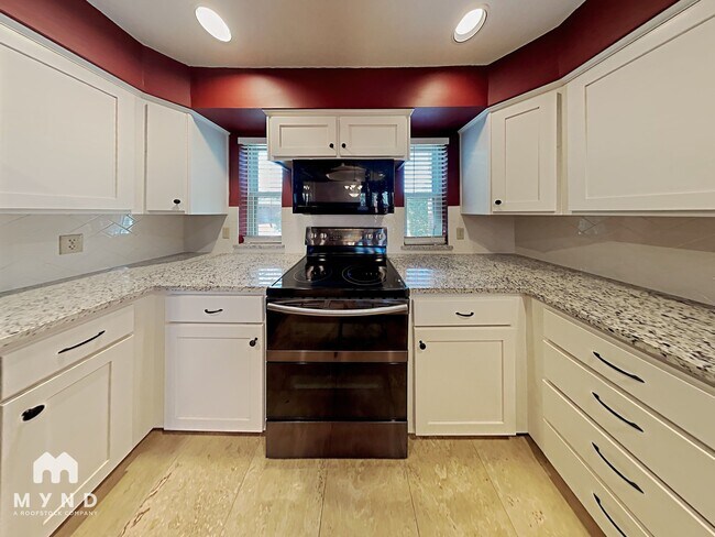 Foto del edificio - 1607 Boardwalk Ct