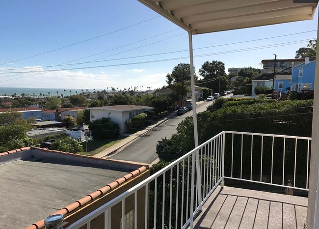 view - 708 W 32nd St
