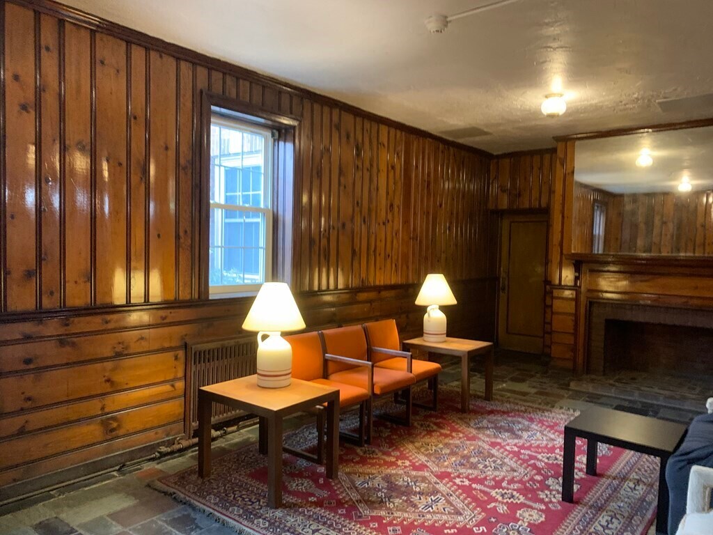 Primary Photo - 1716 Cambridge St