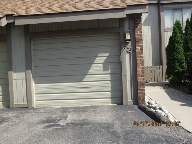 Building Photo - 7423 Radcliff Ct