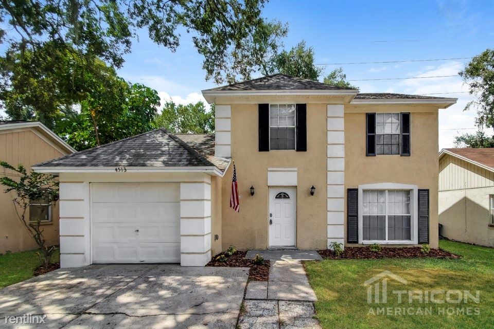 Primary Photo - 4513 Cabbage Palm Dr