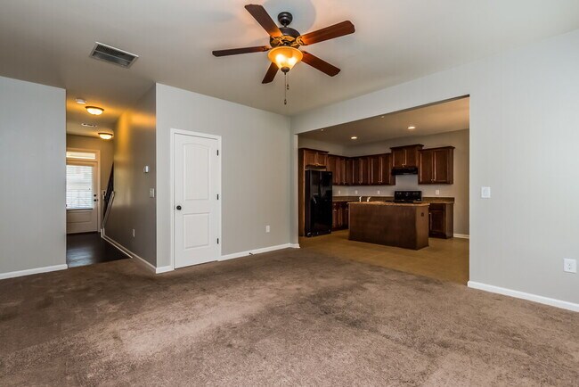 Foto del edificio - 522 Broughton Dr