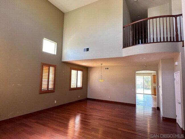 Foto del edificio - 972 Merced River Rd