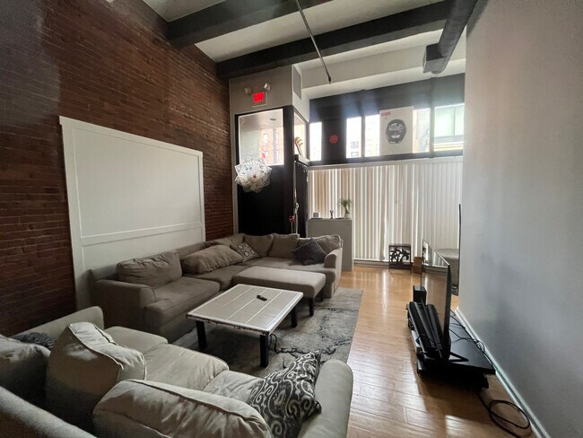 Foto del edificio - 254 Friend St