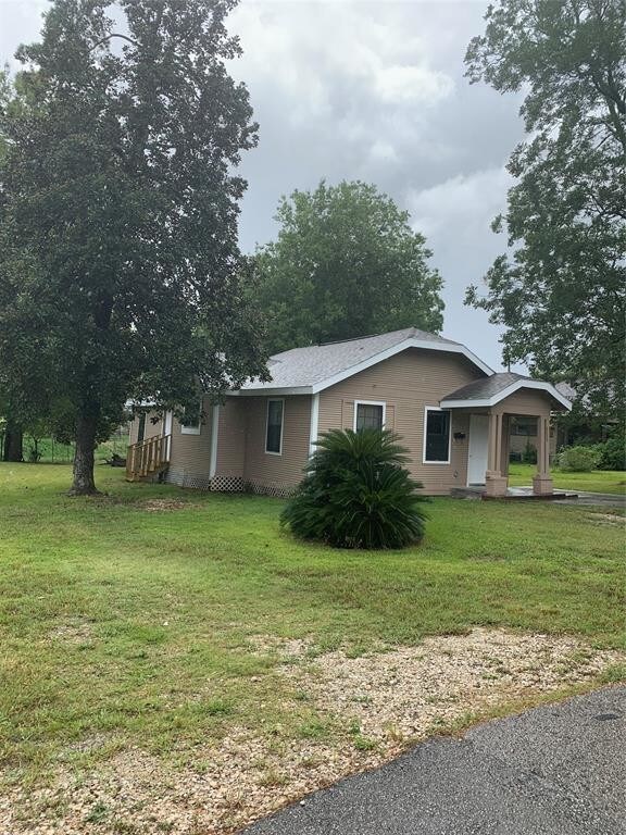 Foto principal - 2335 Tyler St