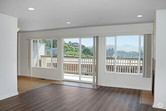 Building Photo - 55 Marinero Cir