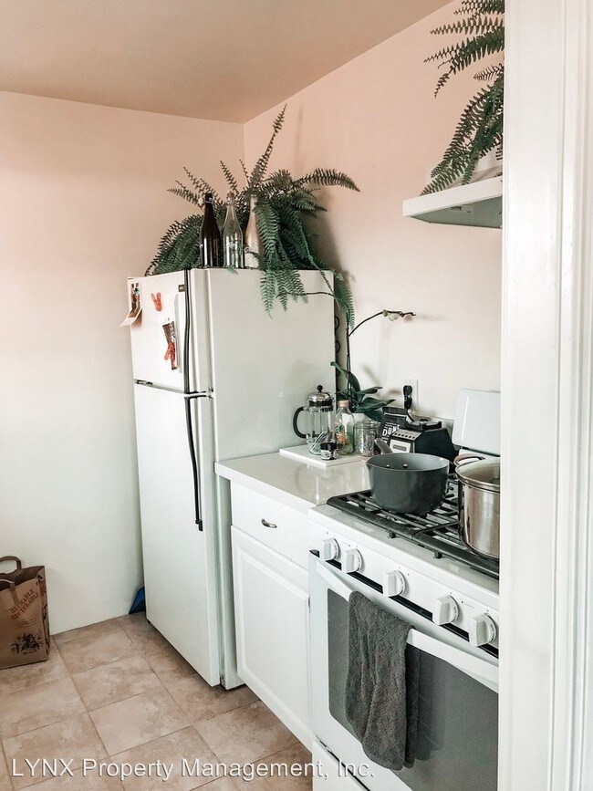 Foto del edificio - 2833 State St