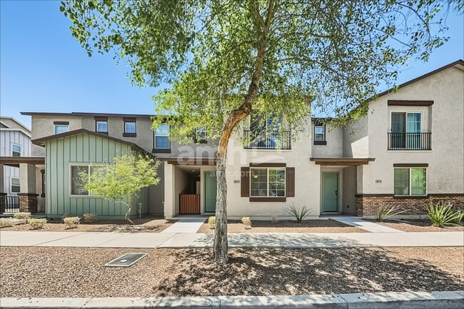 Building Photo - 20727 W Stone Hill Rd