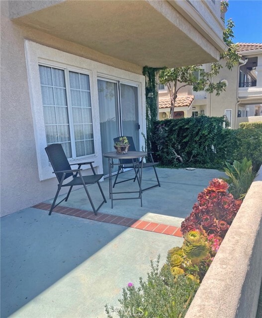 Building Photo - 8053 E Sandstone Dr