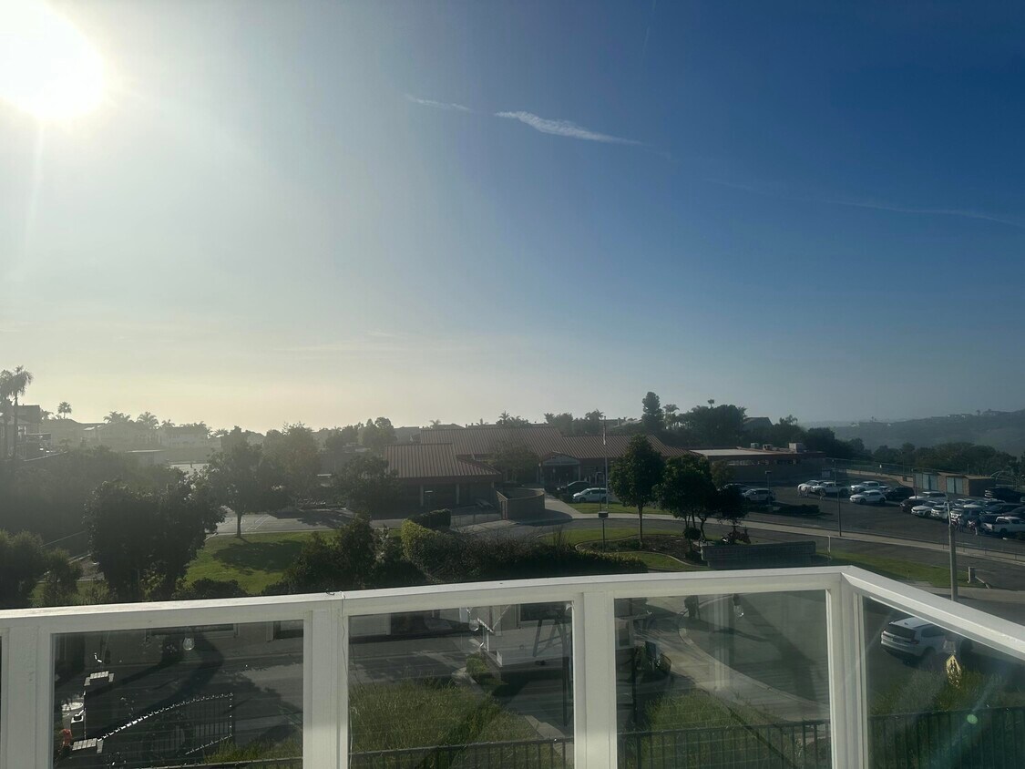 Foto del edificio - 2406 Calle Aquamarina