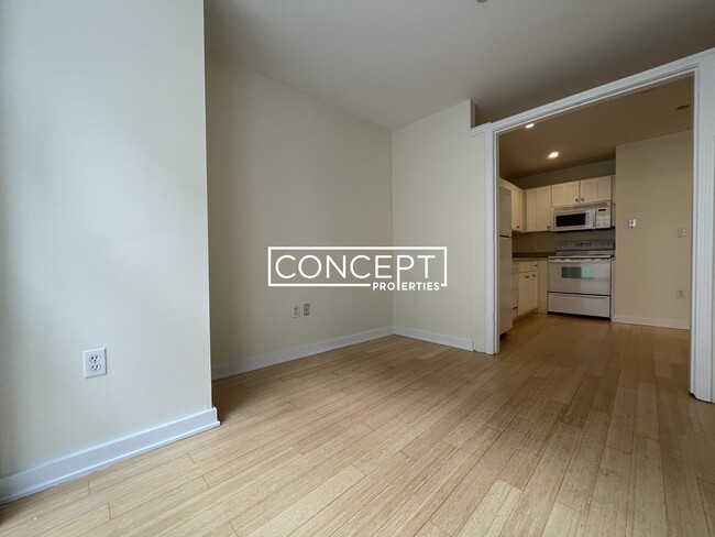 Building Photo - 40 Boylston St