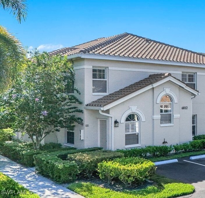 Foto principal - 6812 Satinleaf Rd S