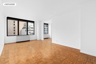 Building Photo - 150 E 57th St