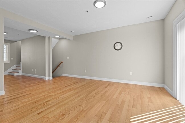Building Photo - 7 Gorham St
