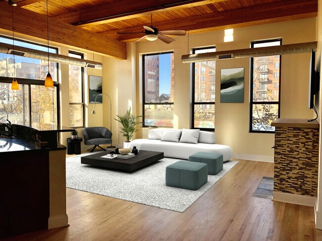 Foto del edificio - 1610 S Halsted St