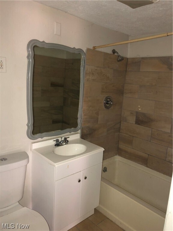 Building Photo - 5037 OH-305