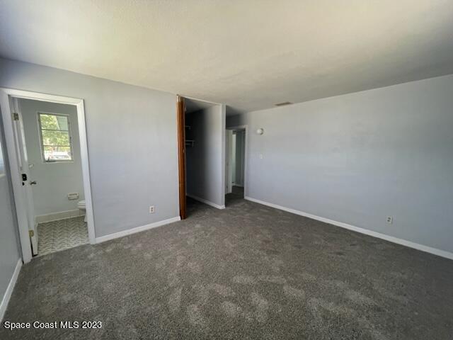 Foto del edificio - 1047 Japonica Ln