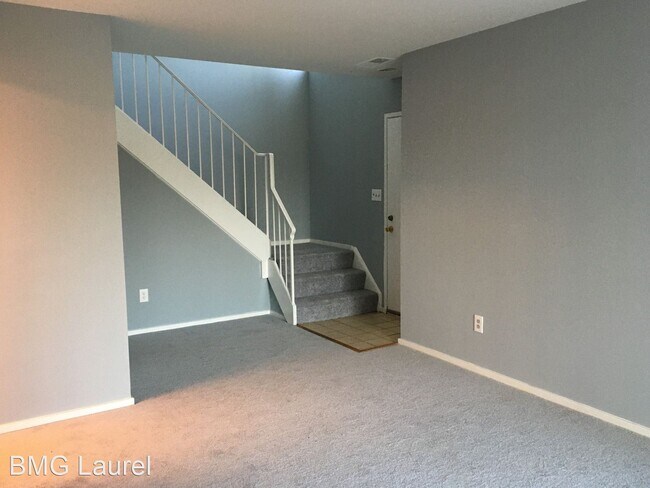 Building Photo - 2 br, 1.5 bath House - 10231 Ridgeline Dr