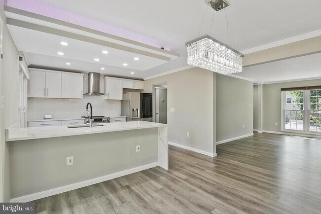 Foto del edificio - 12795 Tumbling Brook Ln