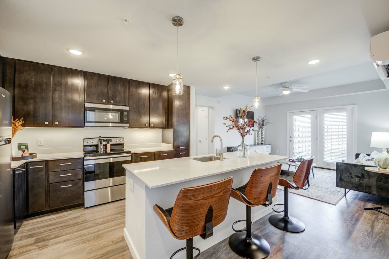 FLATZ 520 Apartments in Maricopa, AZ