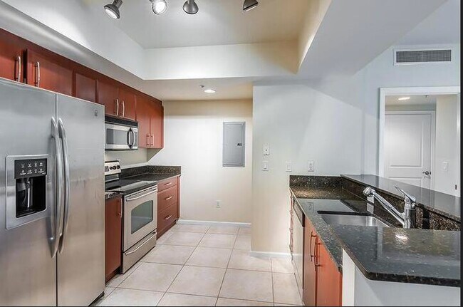 Foto del edificio - 403 S Sapodilla Ave