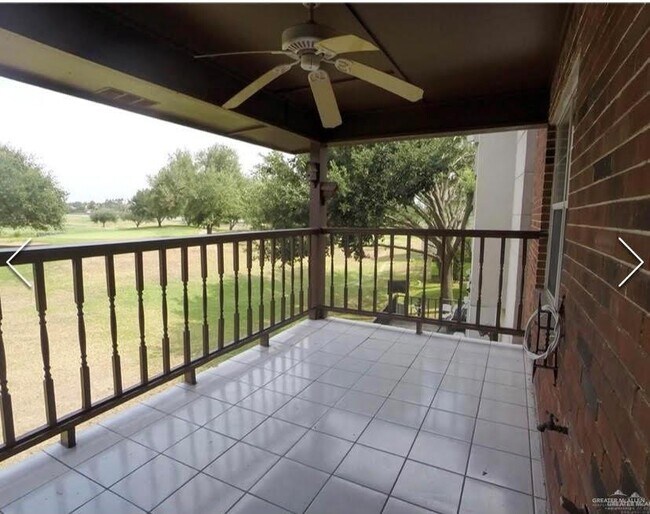 Building Photo - 204 San Saba St