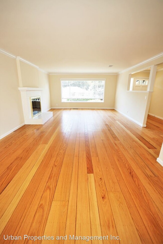 Building Photo - 3 br, 2 bath House - 2263 Carmelita Drive