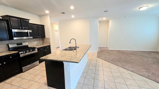 Building Photo - 8433 Comanche Springs Dr