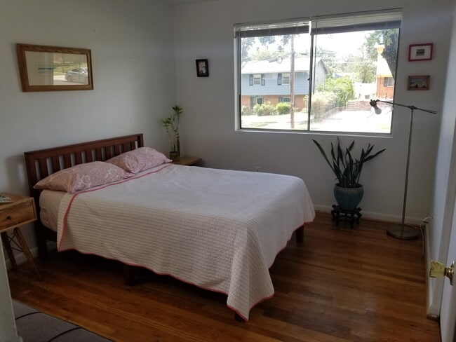Bedroom 2 - 811 Whittington Ter